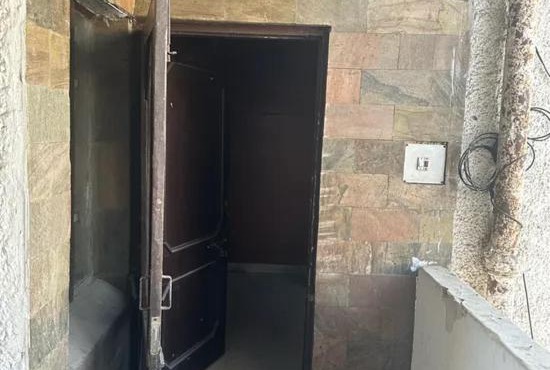 Nelamangala Town Stay