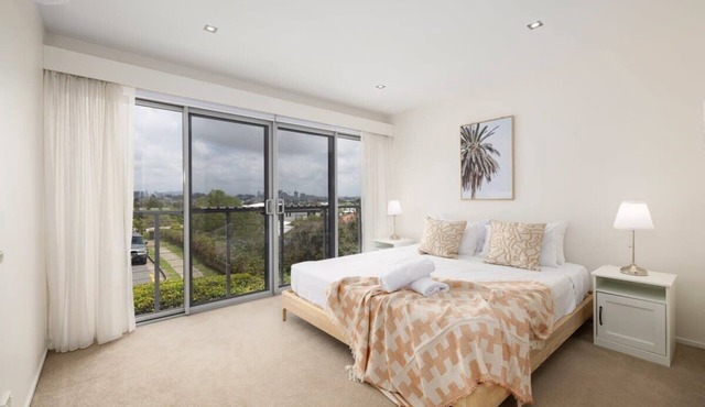 Netflix，Peaceful 3BR Morningside Gem: Cozy Retreat in Morningside