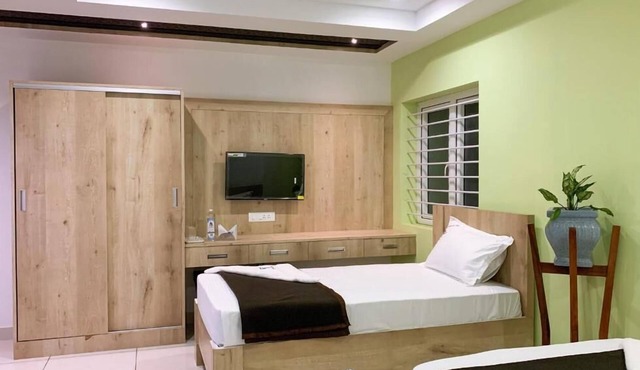 New Thai Residency