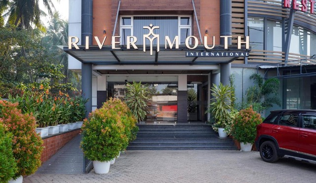 Nexstay River Mouth International