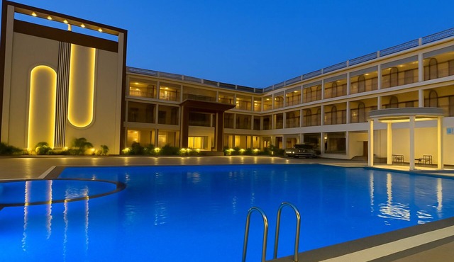 Nirvana Grand Hotel & Resort