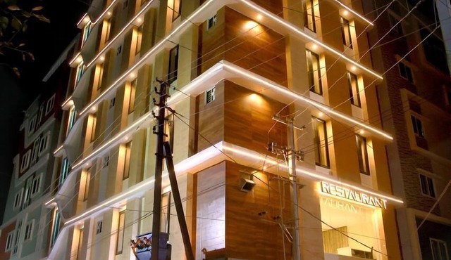 NOVEL HOTEL