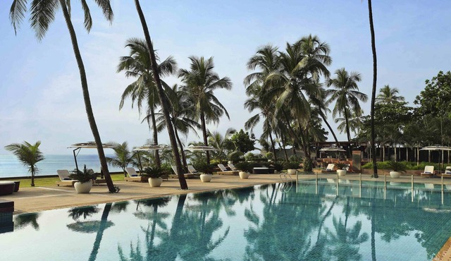 Novotel Mumbai Juhu Beach Hotel