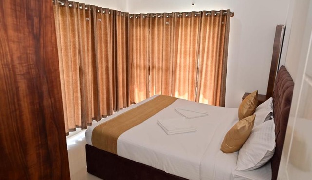 Oasis Service Apartments