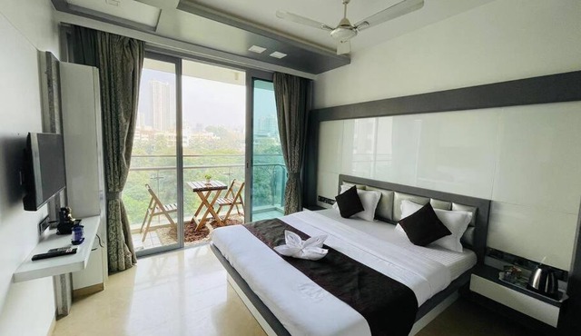 Oberoi Towers - A beautiful home for those who demand quality stay