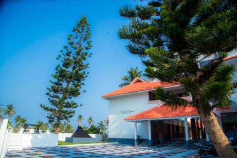 Ocean Queen Palace Kovalam