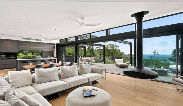 Ocean View Escarpment Escape - Beach and Bush Holidays in Style