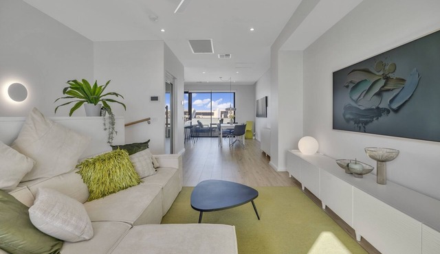 Oceanview Luxury with Dedicated Workspace in Taperoo