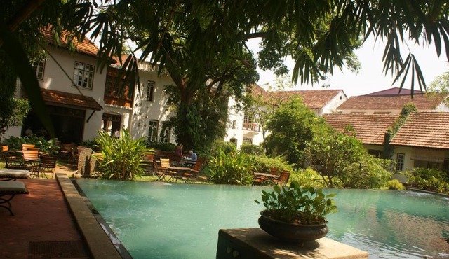 Old Harbour Hotel
