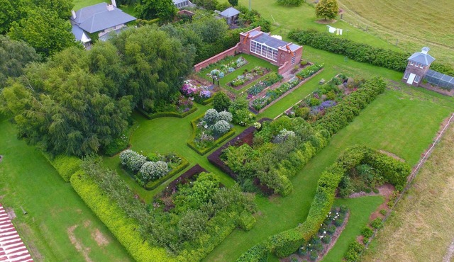 Old WesleyDale Heritage Accommodation in Deloraine