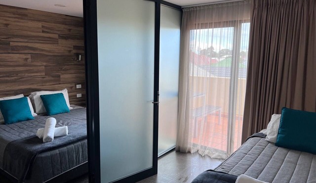 One Bedroom Deluxe Spa Apartment