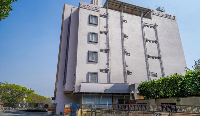 Open Hotel by Olive - Urban Suites