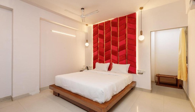 Open Terrace Penthouse With Smart Lighting