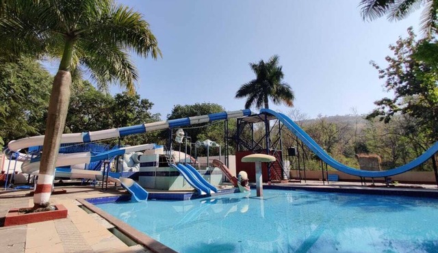 Orchard Resort By Vaishali