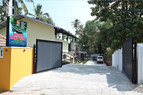 Orchid Lake View Resort