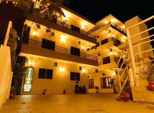 Oxxon Airport Hotel