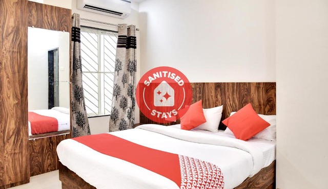 OYO 40146 Hotel Continental