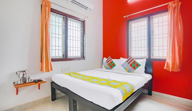 OYO 80158 MTS Guest house