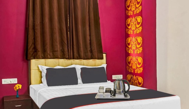 OYO 92757 Hotel Thakur