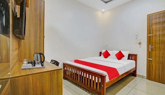 OYO Flagship 80813 Apk Ac Rooms
