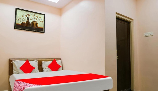 OYO Flagship 81189 Hotel Relax Residency