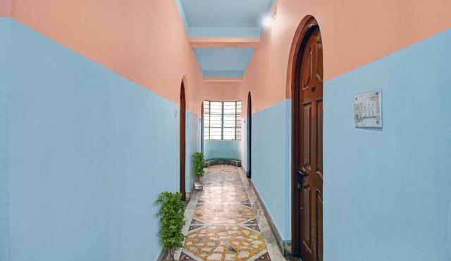 OYO Flagship Hotel Royal