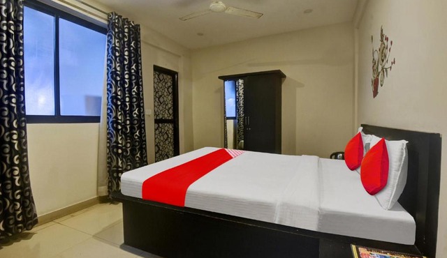 OYO Flagship Kings Stay Inn