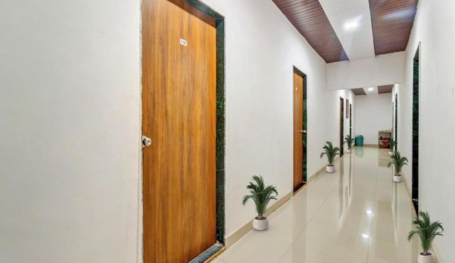 OYO Flagship Malhar Lodging & Boarding