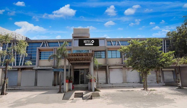 OYO Hotel Anmol Palace