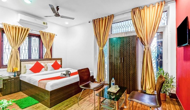 OYO Tanishk Residency