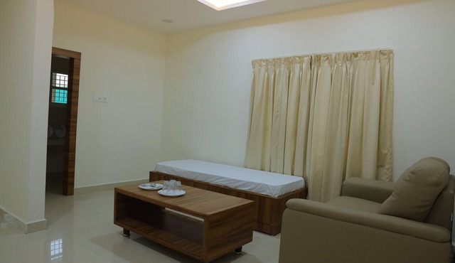 Padma Homes Stay Luxury Service Apartment 1BHK, 2BHK & 3BHK