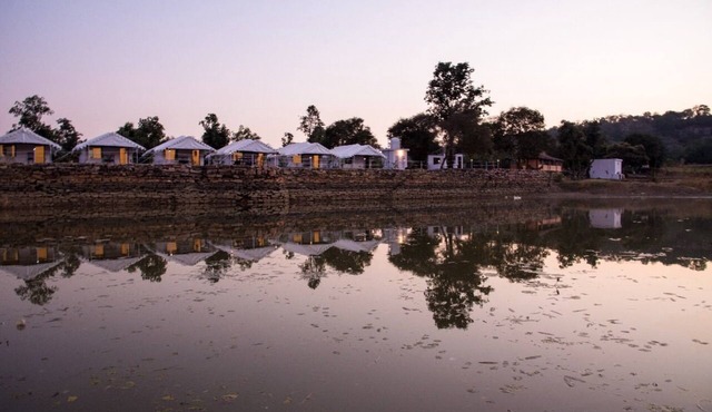 Padmavati Lake Resort
