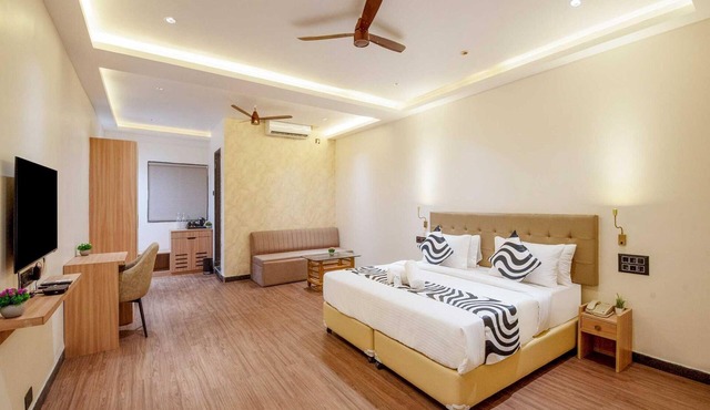 Palette Hotel Pune, Midc Chinchwad
