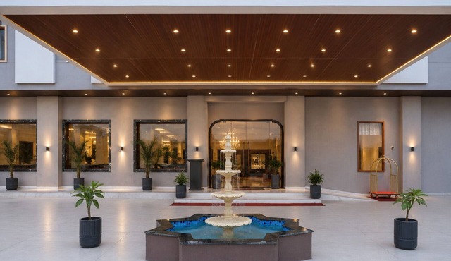 Pallacia A Luxury Hotel