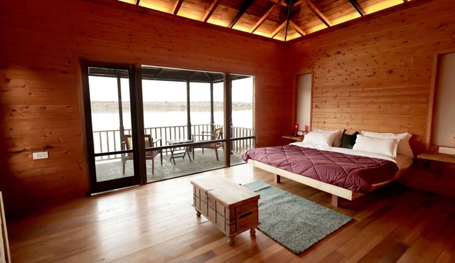 Pangarh Lake Retreat