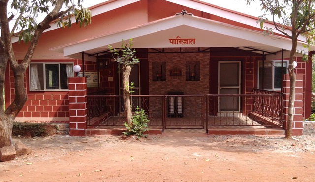 Parijat Holiday Home, Bungalow on hire