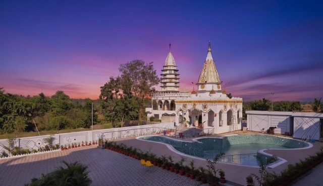 Parth King Resort Tarapith - A Unit of Prattay Infratech Private Limited
