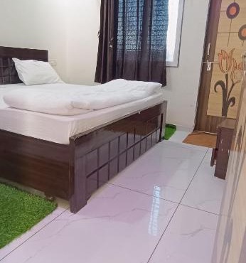 PATEL HOME STAY in Garudeshwar