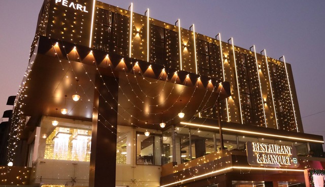 Pearl Hotel & Banquets