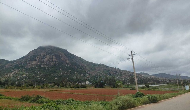 Pent Homestay House in Nandi -Muddenahalli