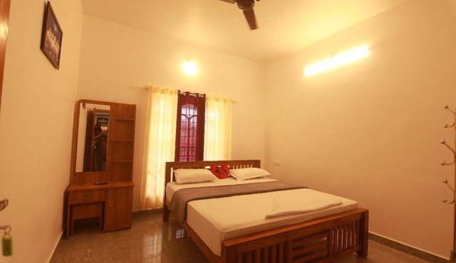 Periyar Homes Thekkady