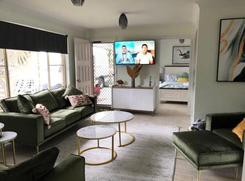 Pet friendly home with pool and boat parking. in Iluka