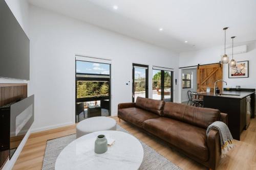 Petit Verdot - A Central Luxe Wine Retreat in Mudgee
