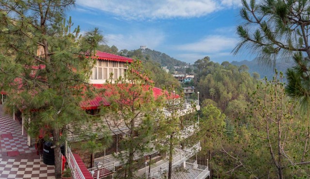 Pine Dream Resort l Kasauli l By BlackPearl