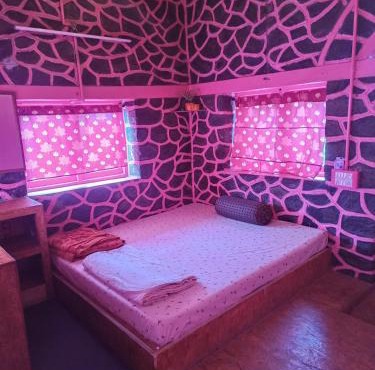 PINK HOUSE DORMENTRY Vattakanal