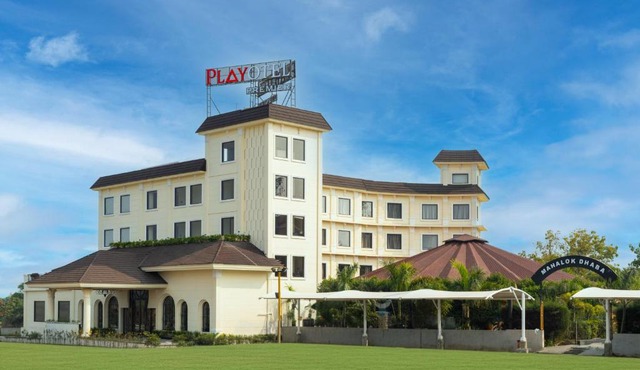Playotel Premier, Ujjain