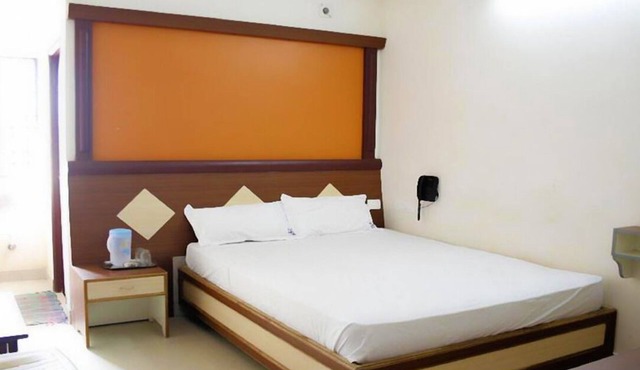 Pleasant Room Stay near Thanjavur Junction