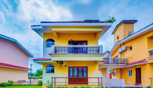 Pleasing 3 Bedroom Villa With Pool