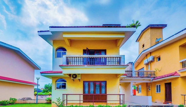 Pleasing 3 Bedroom Villa With Pool