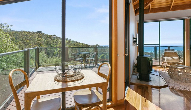 Point of View Villa 5 of 5 Absolute Ocean Views in Apollo Bay